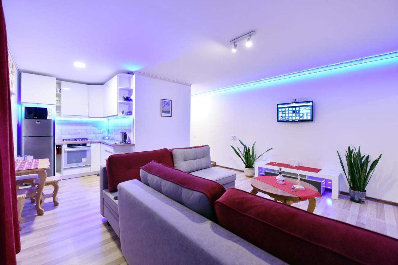 פלאנגה Neriesapartment No.2 Bedrooms Modern Suite In Centrum מראה חיצוני תמונה